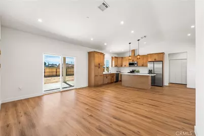 21860 Bancroft Drive, California City, CA 93505 - Photo 12