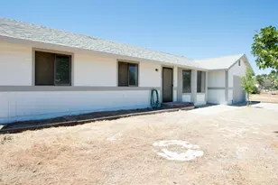 5902 Margaritha, Rosamond, CA 93560 - Photo 2