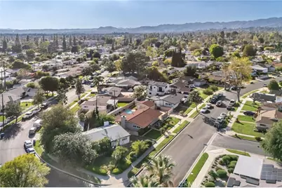 8341 Delco Avenue, Winnetka, CA 91306 - Photo 30