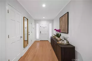 10455 Lindbrook Dr, Los Angeles, CA 90024 - Photo 20