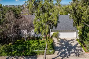 10455 Lindbrook Dr, Los Angeles, CA 90024 - Photo 46