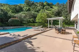 3831 St Johnswood Dr, Woodland Hills, CA 91364 - Photo 28