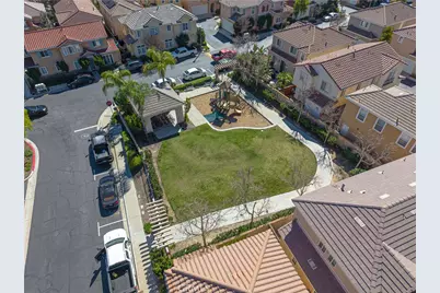 24743 Montevista, Valencia, CA 91354 - Photo 32