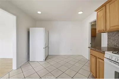 10744 Radwin Avenue, Sunland, CA 91040 - Photo 6