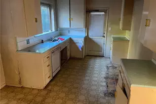 6842 Chisholm, Van Nuys, CA 91406 - Photo 10