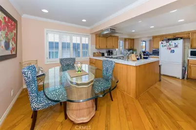 5339 Lindley Unit 207, Tarzana, CA 91356 - Photo 6