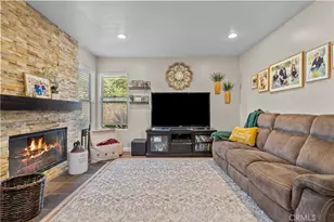 27687 Ron Ridge, Saugus, CA 91350 - Photo 14