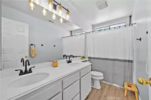 27687 Ron Ridge, Saugus, CA 91350 - Photo 34
