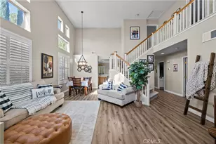 27687 Ron Ridge, Saugus, CA 91350 - Photo 4