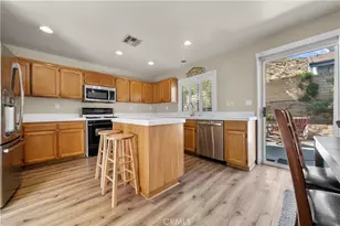 27687 Ron Ridge, Saugus, CA 91350 - Photo 8