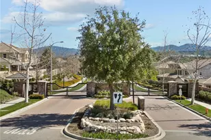 22385 Copper Mountain Ct, Saugus, CA 91350 - Photo 66