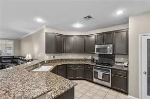 39926 Meadowcrest Way, Palmdale, CA 93551 - Photo 14