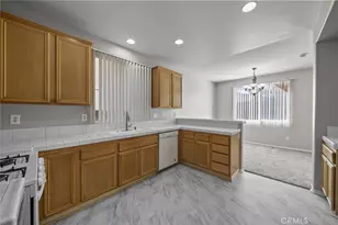 14323 Moon Valley St, Victorville, CA 92394 - Photo 12