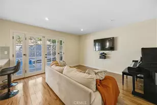 21961 Peppercorn, Saugus, CA 91350 - Photo 14