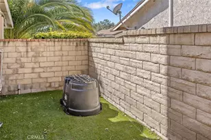 21961 Peppercorn, Saugus, CA 91350 - Photo 40