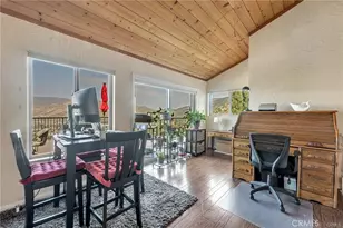956 Crown Hill, Simi Valley, CA 93063 - Photo 24