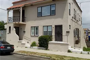 5116 S Budlong Ave, Los Angeles, CA 90037 - Photo 2