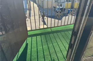 5116 S Budlong Ave, Los Angeles, CA 90037 - Photo 20