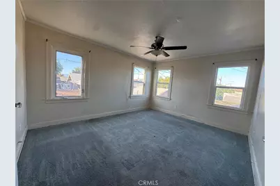 5116 S Budlong Avenue, Los Angeles, CA 90037 - Photo 14