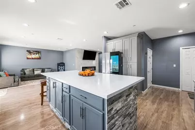 10588 Peach Avenue, California City, CA 93505 - Photo 24