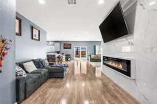 10588 Peach Ave, California City, CA 93505 - Photo 8