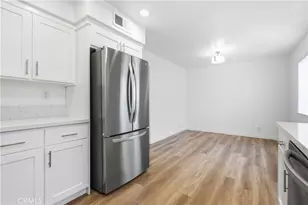 9000 Vanalden, Northridge, CA 91324 - Photo 6