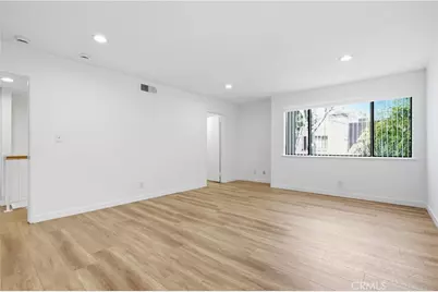 9000 Vanalden, Northridge, CA 91324 - Photo 22