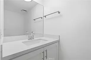 9000 Vanalden, Northridge, CA 91324 - Photo 12