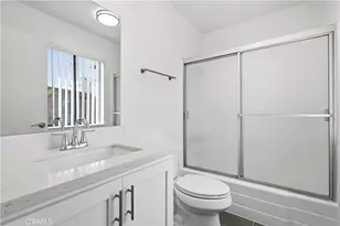 9000 Vanalden, Northridge, CA 91324 - Photo 18