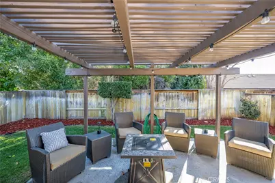 25688 Neblina Court, Valencia, CA 91355 - Photo 16
