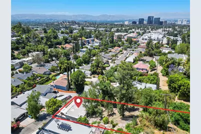 5244 Baza Avenue, Woodland Hills, CA 91364 - Photo 32