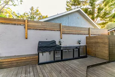 9620 Wheatland Avenue, Shadow Hills, CA 91040 - Photo 46