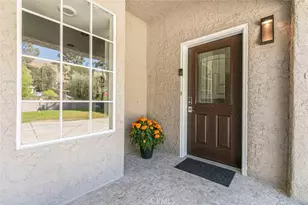 9620 Wheatland Ave, Shadow Hills, CA 91040 - Photo 10