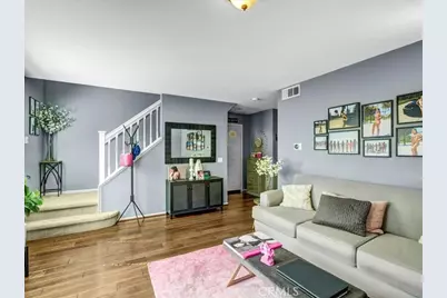 6840 De Celis #31, Lake Balboa, CA 91406 - Photo 1