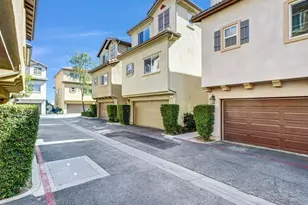 6840 De Celis, Lake Balboa, CA 91406 - Photo 26