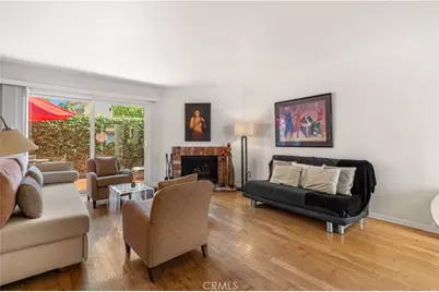 18319 Collins, Tarzana, CA 91356 - Photo 4