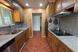 2616 Cheshire, Bakersfield, CA 93309 - Photo 6