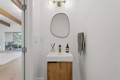 5618 Wilhelmina Avenue, Woodland Hills, CA 91367 - Photo 18