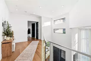 17917 Valley Vista Blvd, Encino, CA 91316 - Photo 20