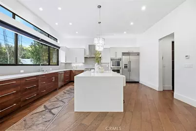 17917 Valley Vista Boulevard, Encino, CA 91316 - Photo 12