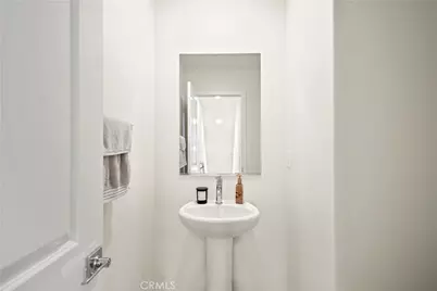 27586 Manzanita Way, Valencia, CA 91381 - Photo 14