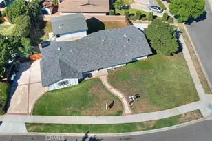 340 W Caroline St, Ontario, CA 91762 - Photo 30