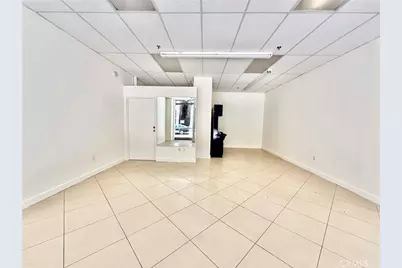 312 W 5th #R111, Los Angeles, CA 90013 - Photo 2