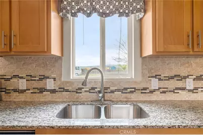 28105 Clydesdale, Taft, CA 93268 - Photo 16