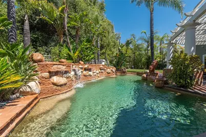 5607 Manley Court, Calabasas, CA 91302 - Photo 4