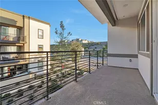 26958 Sandbar Willow Pl, Valencia, CA 91355 - Photo 22