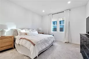 26958 Sandbar Willow Pl, Valencia, CA 91355 - Photo 10