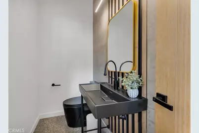 5200 Don Pio, Woodland Hills, CA 91364 - Photo 22