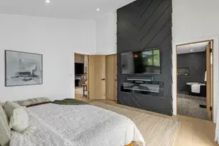 5200 Don Pio, Woodland Hills, CA 91364 - Photo 8