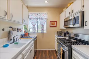 7211 Cozycroft, Winnetka, CA 91306 - Photo 6